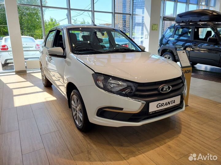 LADA Granta 1.6 МТ, 2023