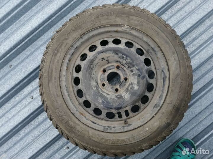 Sava Eskimo Stud 205/60 R16