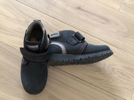 Ботинки tutubi 32 размер