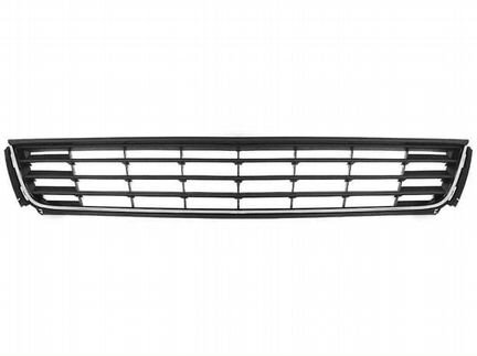 Решетка переднего бампера VW Polo 2010-2014г