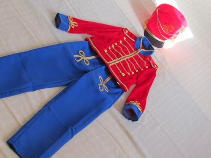 Новый костюм Гусар 122 134 комар комарик муха