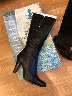 Новые сапоги