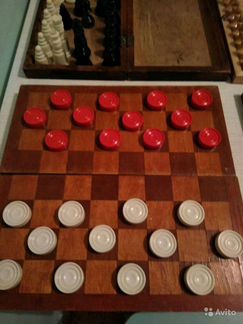 Шахматы, шашки, шахматные доски