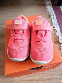 Nike кроссовки детские 8с (15,5 см)