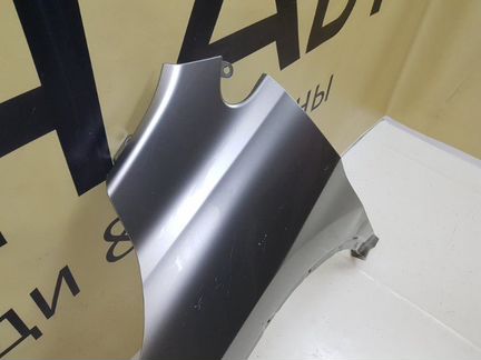 Крыло переднее левое Lexus Rx 4