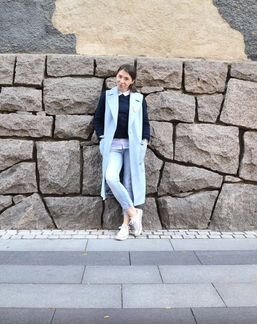 All we need пальто без рукавов