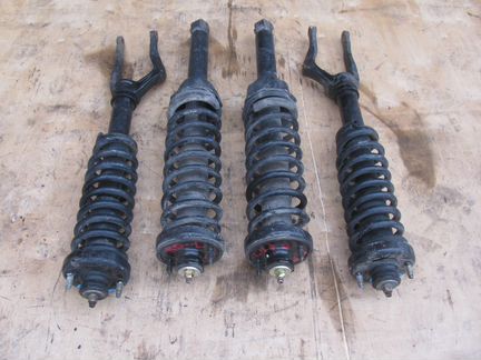 Стойка Honda CR-V RD1 RD2 RD5 RD7