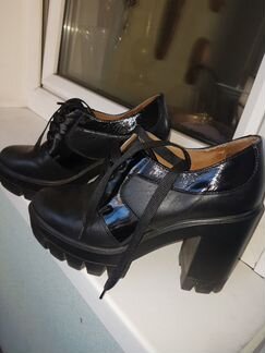 Кожаные туфли-ботильоны осень-весна