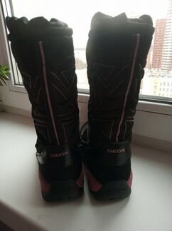 Новые зимние сапоги Geox на девочку (31 р-р)