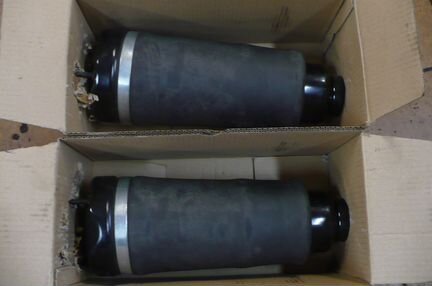 Пневмобаллон передний Мерседес 251 Mercedes R 251