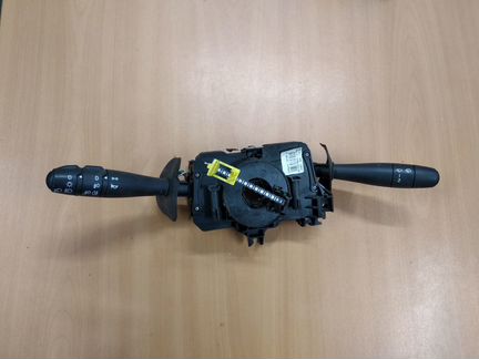 Подрулевые переключатели Nissan Almera G15