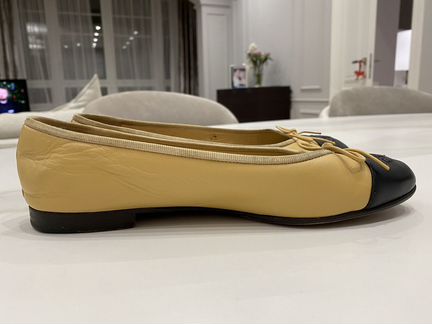 Балетки chanel 38.5 бежевый цвет, оригинал