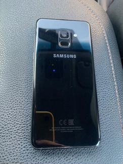 Телефон Samsung А8 (2018)