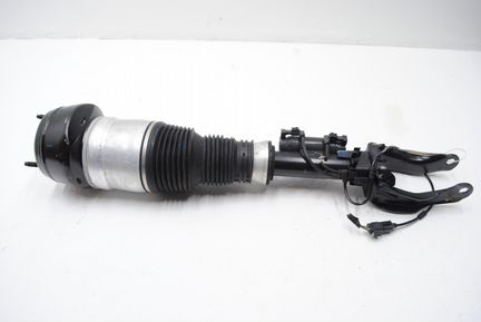 Амортизатор передний правы Mercedes X166 GLS-Klass