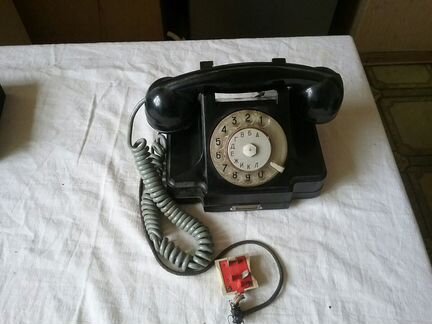Старинный телефон 1961 год