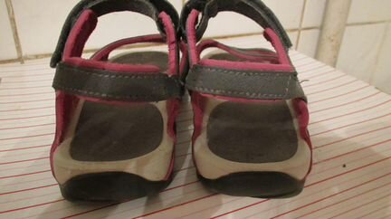 Сандалии Quechua на 38 размер