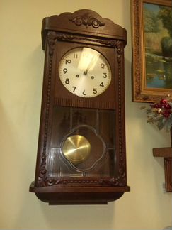 Старинные немецкие часы с боем