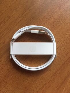 Оригинальный кабель Apple USB / Lightning