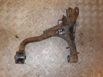 Рычаг задний верхний правый Land Rover Discovery