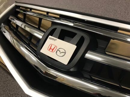 Решетка радиатора Honda Accord 8 (Всборе)