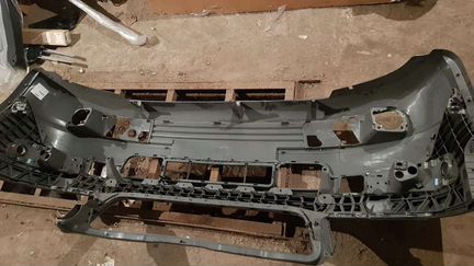 Бампер передний Volkswagen Transporter T5