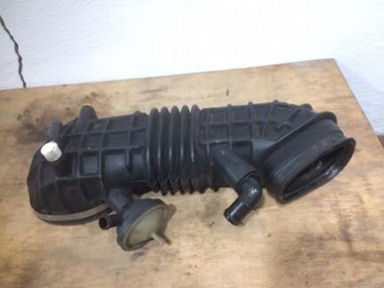 Черепаха Гофра Ауди 100 2.3