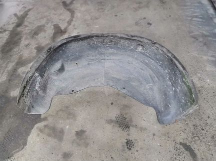 Задний подкрылок BMW E70 51487248210