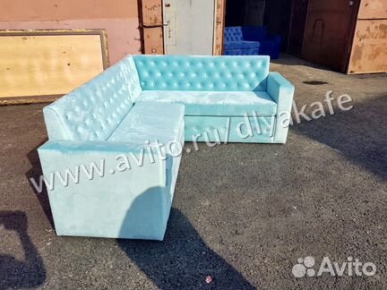 Диван для кафе