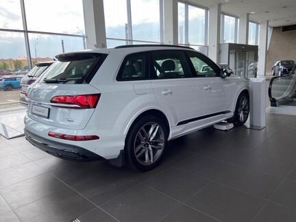 Audi Q7 3.0 AT, 2020