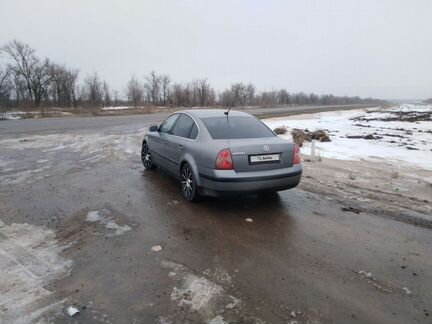 Volkswagen Passat 1.6 МТ, 2003, 316 000 км