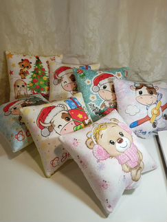 Плюшевые подушки ручной работы