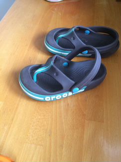 Босоножки и crocs