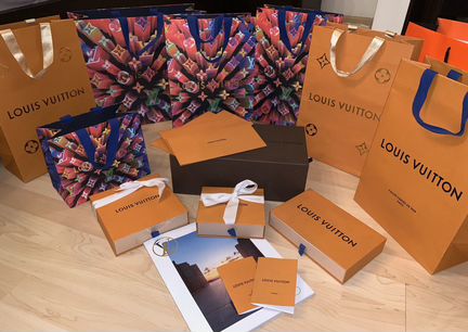 Пакеты,коробки,документы,чеки LV оригинал