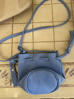 Сумка на длинном ремешке новая