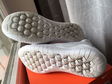 Кроссовки nike мужские белые