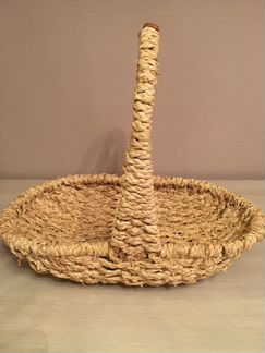Плетеная корзина