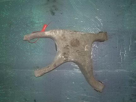 Рычаг на Audi A8 D4/4H 2012г