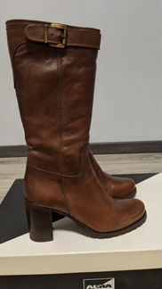 Итальянские женские кожаные сапоги alba