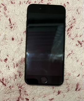 Телефон iPhone 7