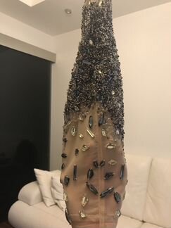 Платье jovani