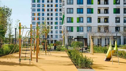 2-к квартира, 56.1 м², 1/17 эт.