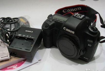 Зеркальный фотоаппарат Kanon 5d mark2