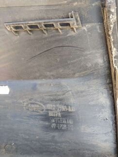 Панели стойки кузова Freelander 2 L R