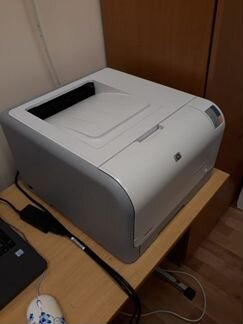 Принтер HP Color LaserJet CP1215