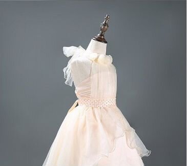 Новое нарядное платье 122-130