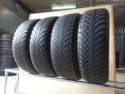 205 55 16 Goodyear UltraGrip Extreme 189TW