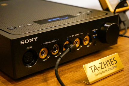 Усилитель для наушников Sony TA-ZH1ES новый