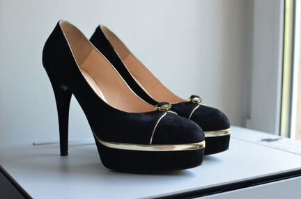 Туфли Nando Muzi замшевые черные р-р 38 как новые