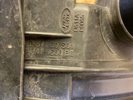 Корпус воздушного фильтра Land Rover Range Rover S