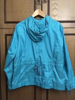 Куртки женские